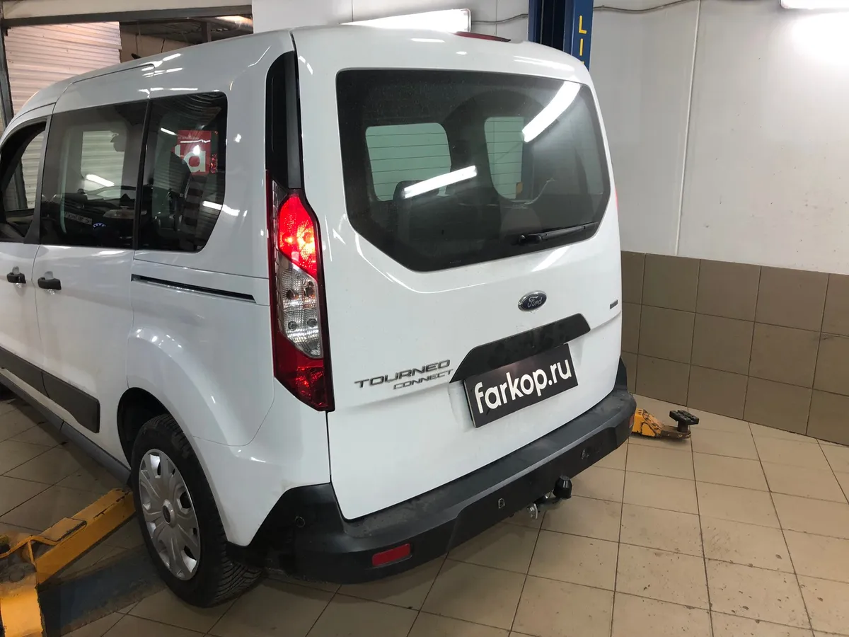 Фаркоп Galia для Ford Tourneo Connect 2014-2022 F129A в Омск