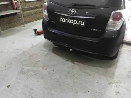 Фаркоп Oris для Toyota Verso 2012-2018 3069-A в Омск
