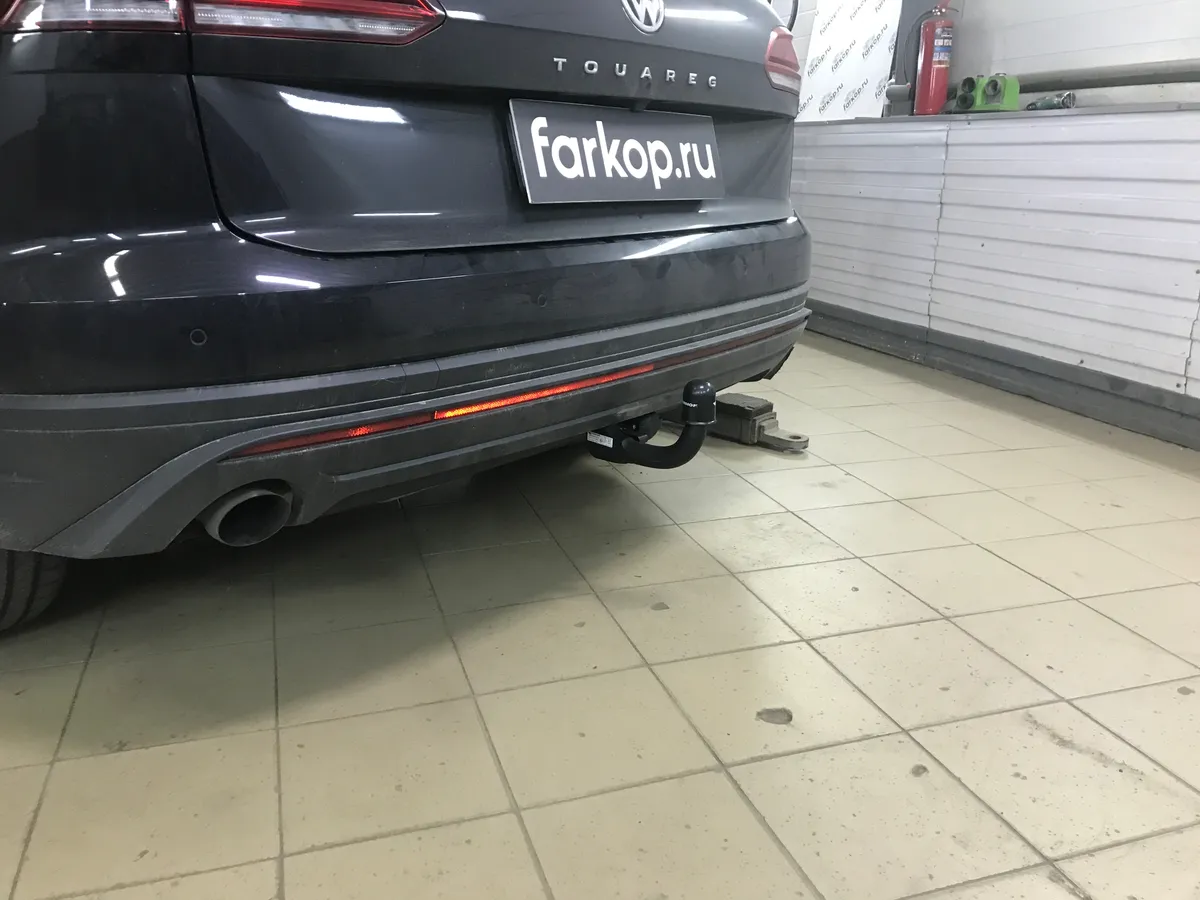 Фаркоп Steinhof для Volkswagen Touareg 2017- Арт. V-163 V-163 в Омск Фаркоп Steinhof для Volkswagen Touareg 2017- Арт. V-163 V-163 в Омск