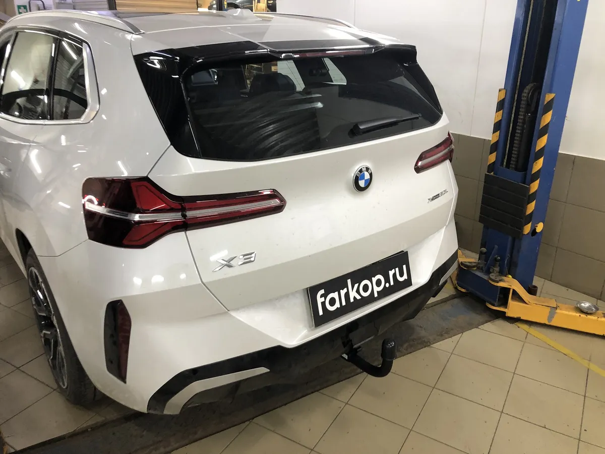Фаркоп Steinhof для BMW X3 (G45\G48) 2024- B-099 в Омск