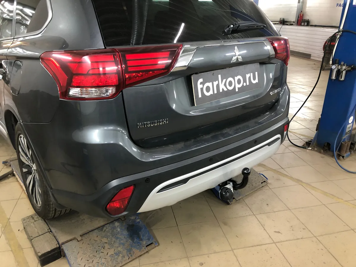 Фаркоп Лидер Плюс для Mitsubishi Outlander 2012-2022 M113-A в Омск