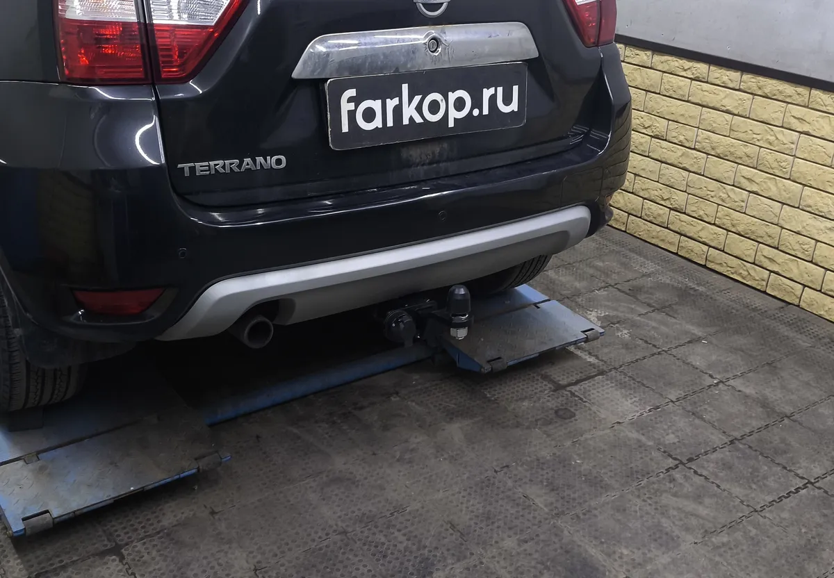 Фаркоп Berg для Nissan Terrano 2014- F.4711.002 в Омск