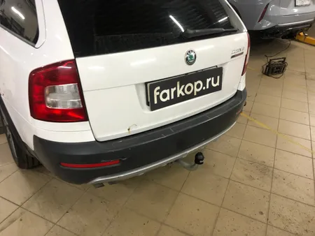 Фаркоп Galia для Skoda Octavia (лифтбек, универсал, вкл. Scout) 2005-2013 S086A в Омск