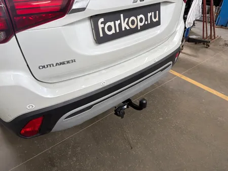 Фаркоп Berg для Mitsubishi Outlander 2012-2022 Арт. F.4013.001 F.4013.001 в Омск