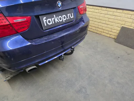 Фаркоп Steinhof для BMW 3 серия 2005-2013 B-045 в Омск