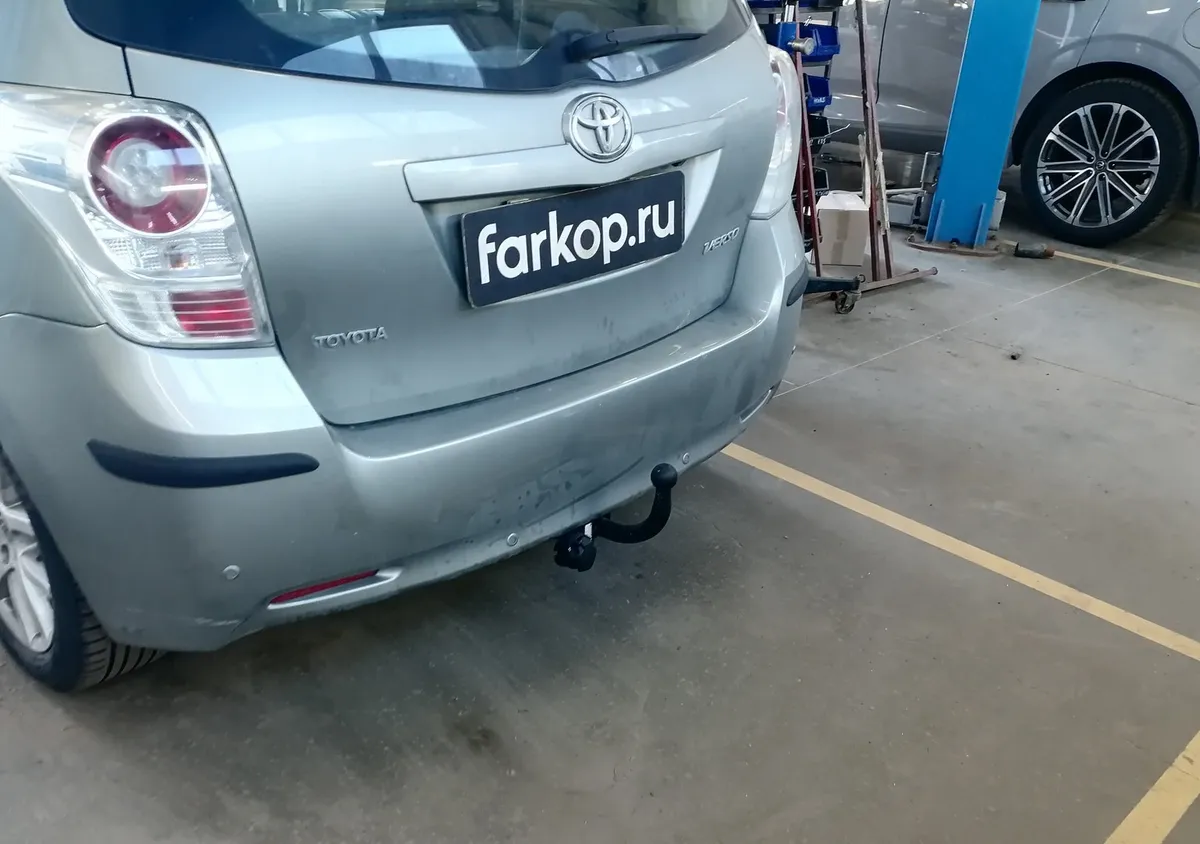 Фаркоп Steinhof для Toyota Verso 2009-2012 Арт. T-210 T-210 в Омск Фаркоп Steinhof для Toyota Verso 2009-2012 Арт. T-210 T-210 в Омск