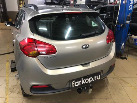 Фаркоп Galia для Kia Ceed (хетчбек) 2012-2018 H086A в Омск