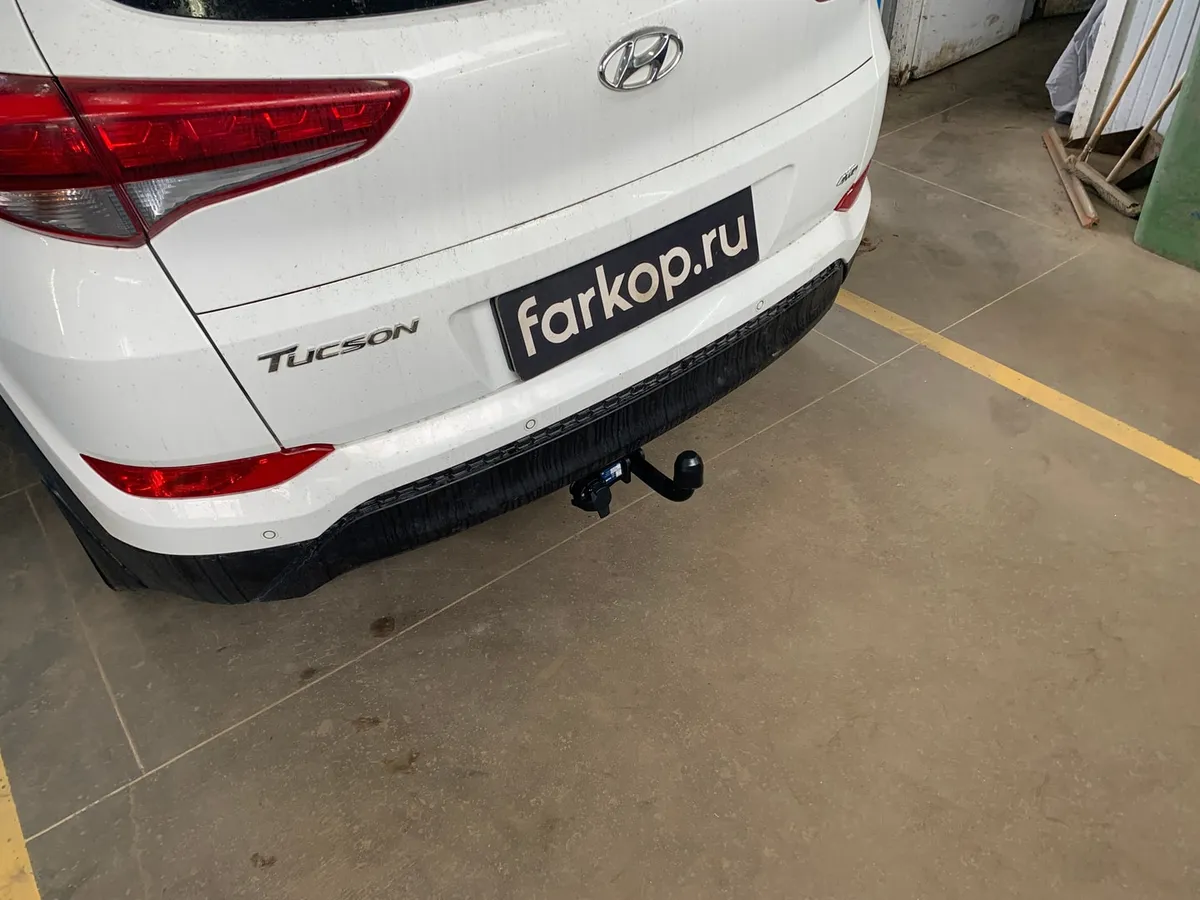 Фаркоп Berg для Hyundai Tucson 2015-2018 F.2811.001 в Омск