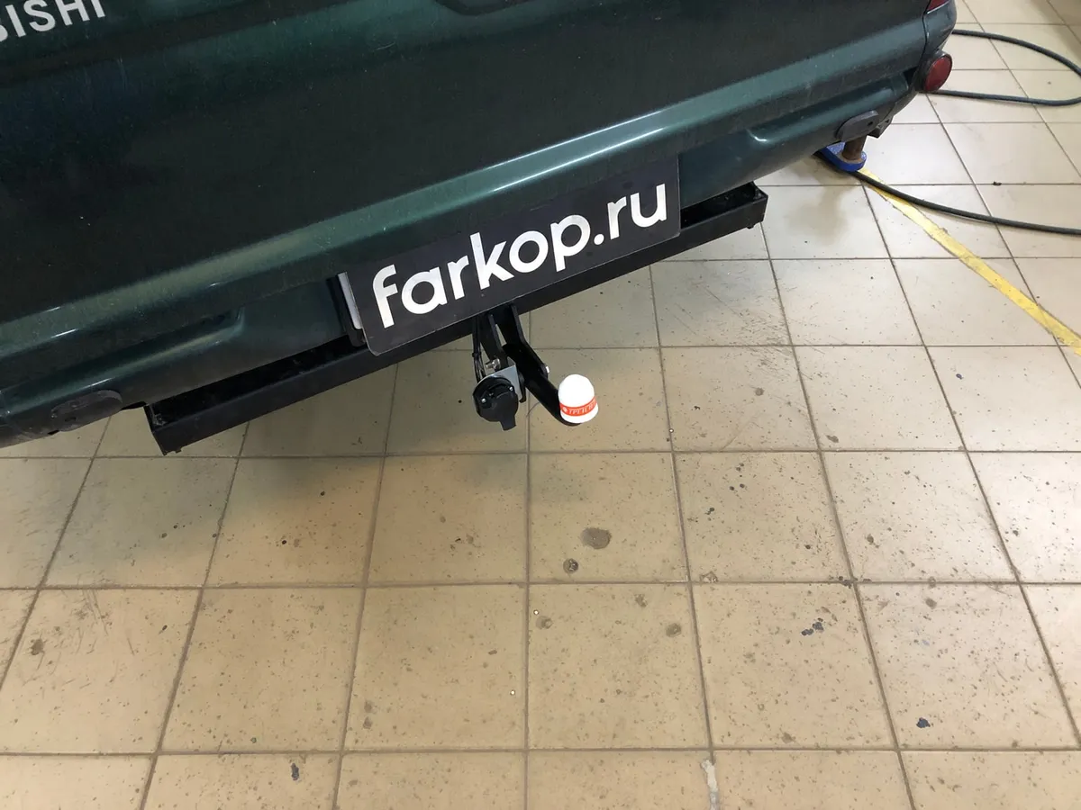 Фаркоп Трейлер для Mitsubishi L200 1996-2006 7115 в Омск