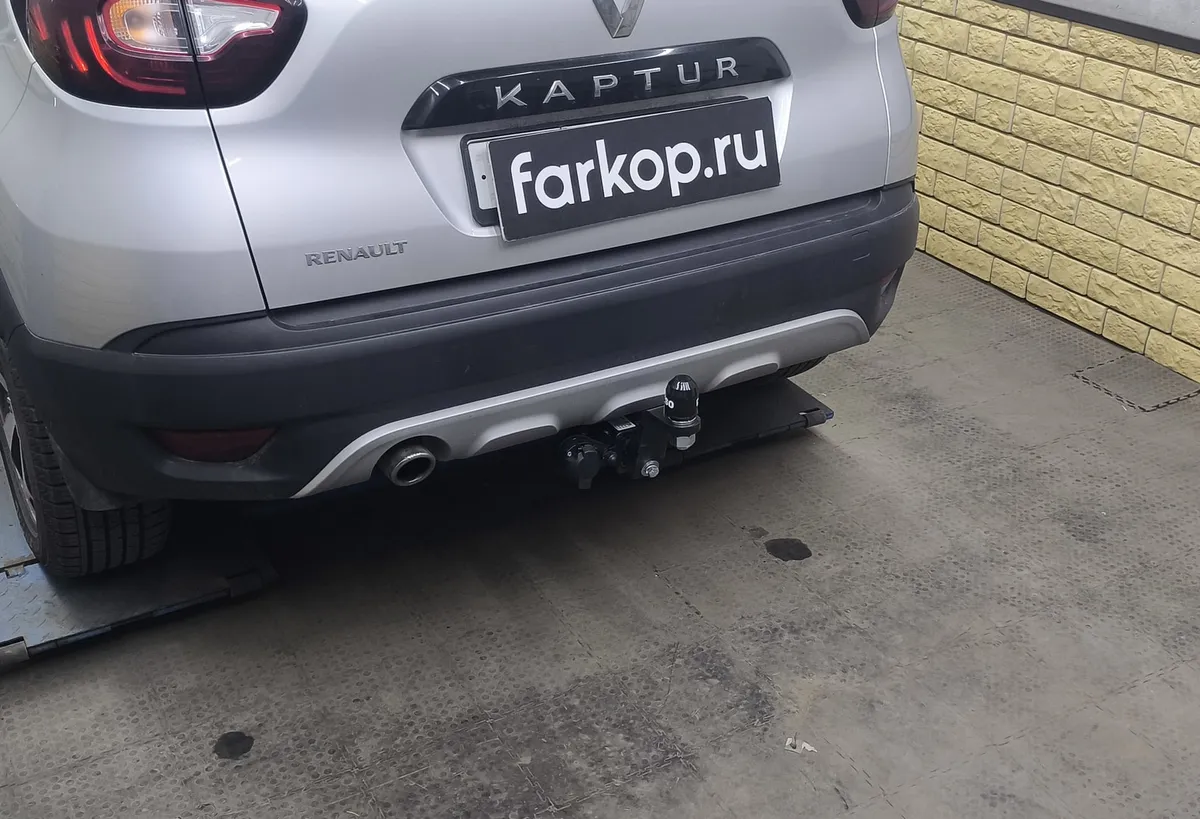 Фаркоп Oris для Renault Kaptur 2016-2022 4374-E в Омск