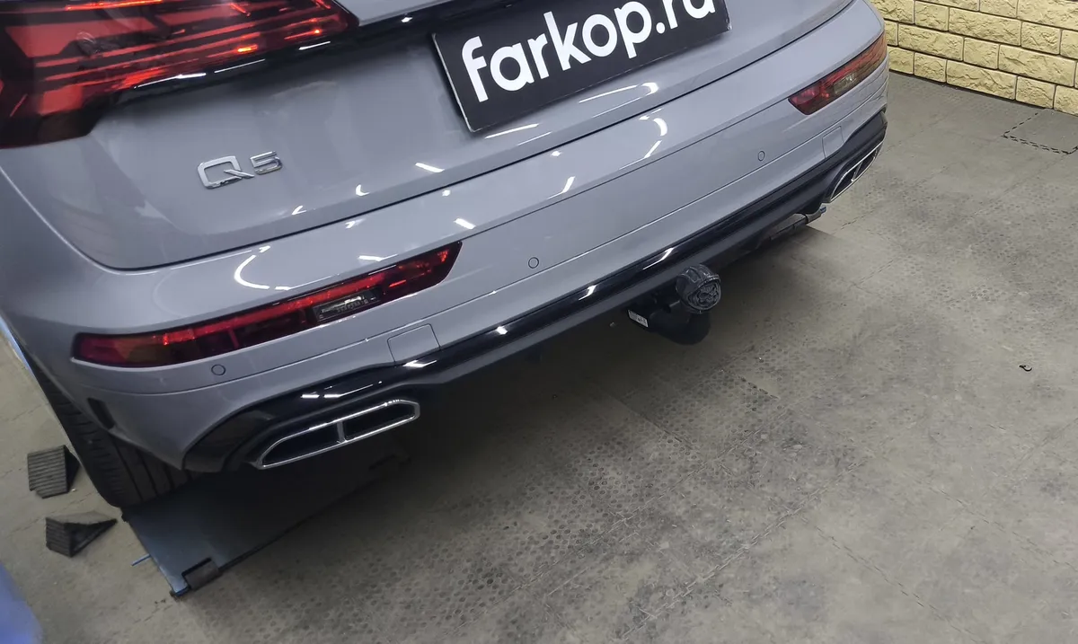 Фаркоп Steinhof для Audi Q5 2017-2026 A-112 в Омск