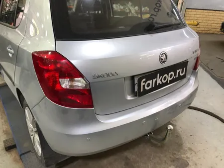 Фаркоп Galia для Skoda Fabia (хетчбек) 2007-2014 S081A в Омск