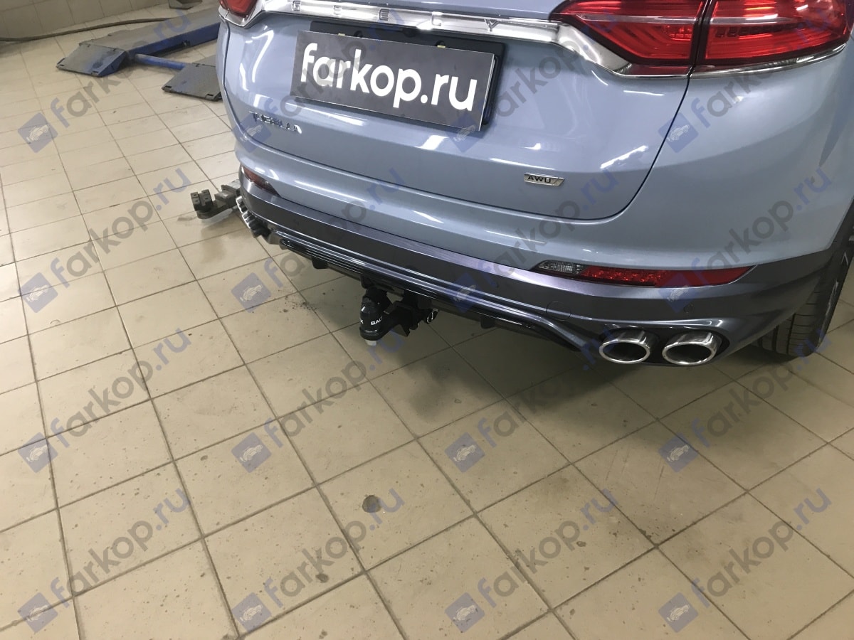 Установили фаркоп Baltex для Geely Tugella 2022 г.